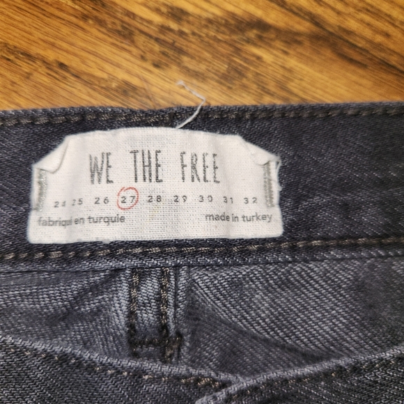 WE THE FREE People Maggie Mid-Rise Straight-Leg Button Fly Jeans Black Size 27 - Picture 4 of 7